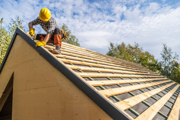 Best Roof Gutter Cleaning  in Minco, OK